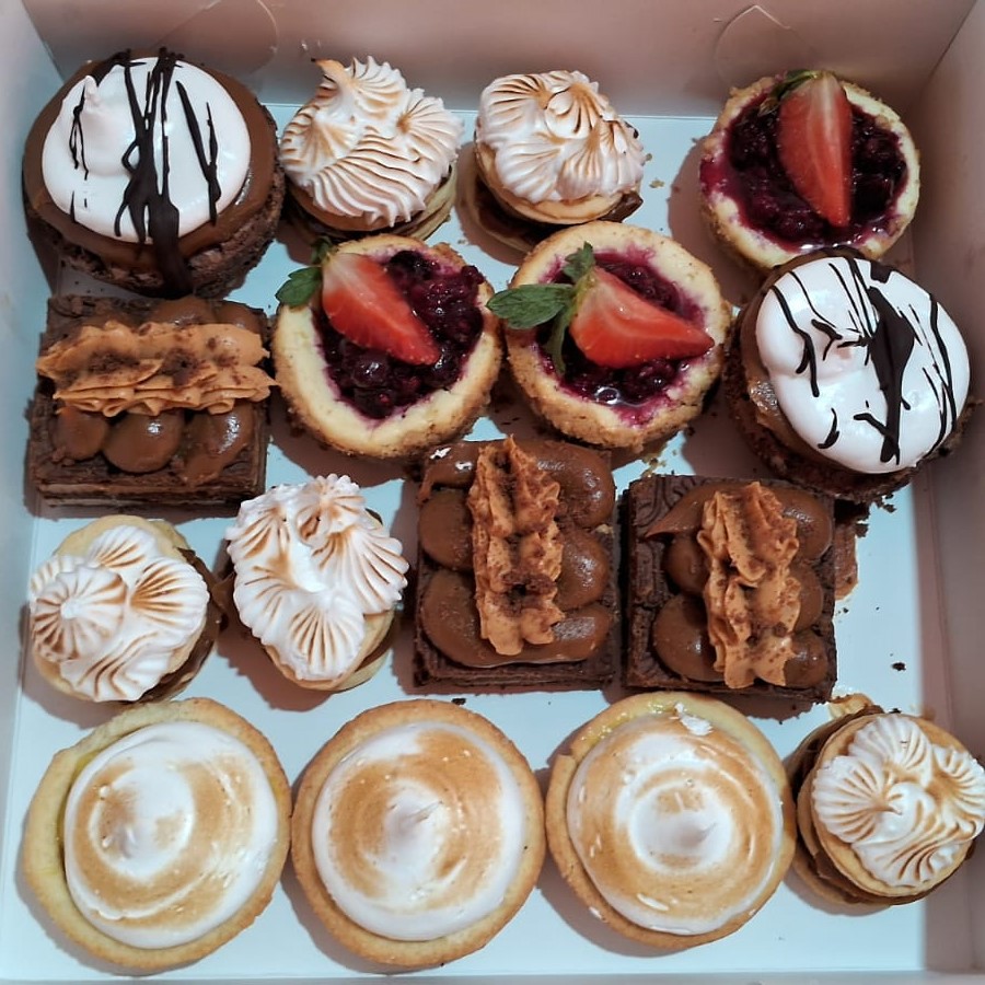 Bandejas de Postres Surtidos