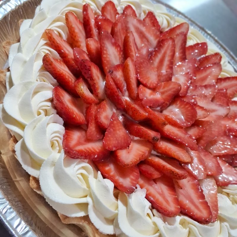 Tarta de Frutillas con Crema